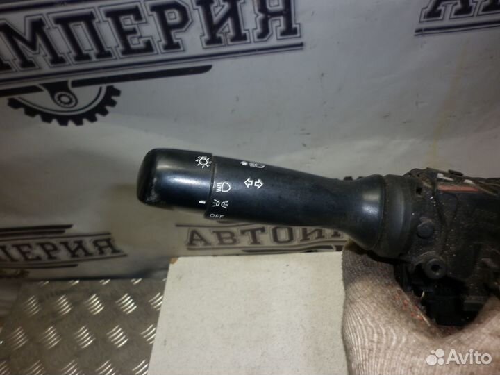 Переключатель подрулевой Toyota Prius 40 Alpha