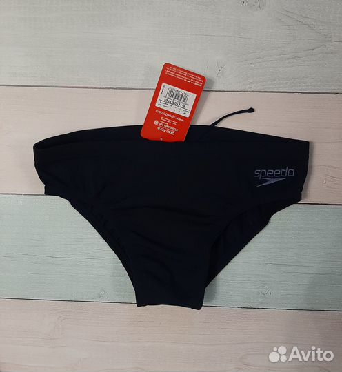 Плавки купальньные Arena Новые