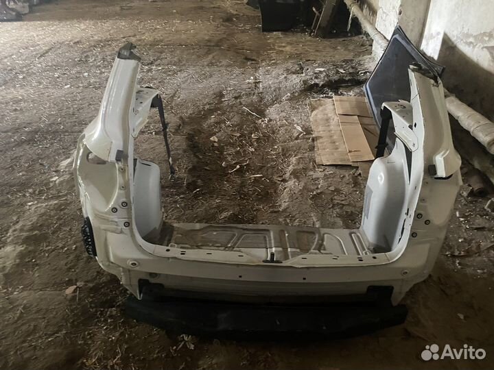 Задняя панель Volkswagen Tiguan