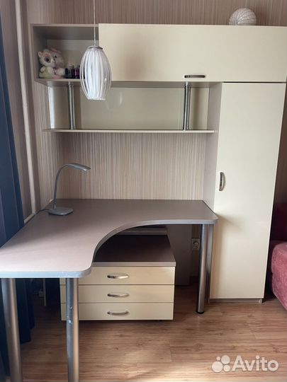 Стол, шкаф, тумба