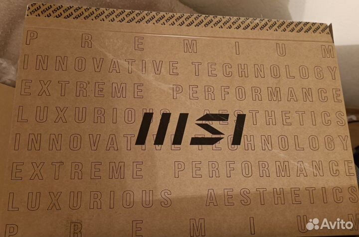 Ноутбук MSI Katana 17 B11UCX-897XRU черный