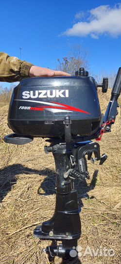 Лодка с мотором