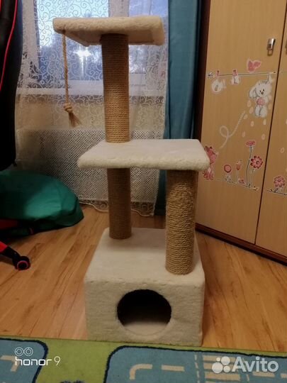 Домик для кошки с когтеточкой