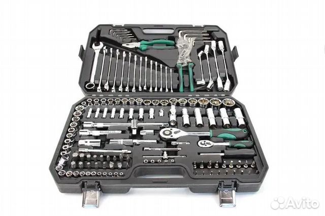 Набор инструментов 137 предметов в защитном кейсе