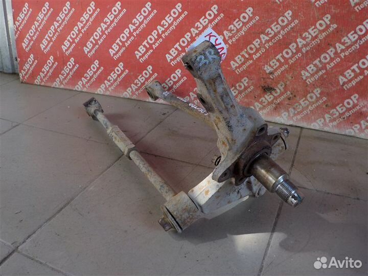 Кулак задний правый Kia Spectra FB2272 S6D159048