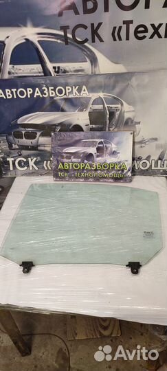 Стекло задней левой двери Hyundai Elantra