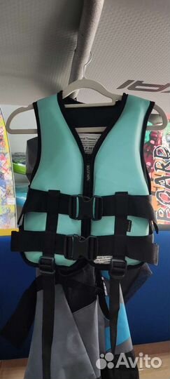 Спасательный жилет неопреновый размер S 20-40кг