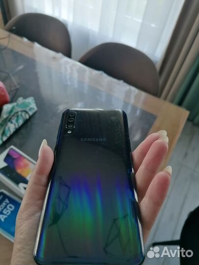 Мобильные телефоны бу samsung a50