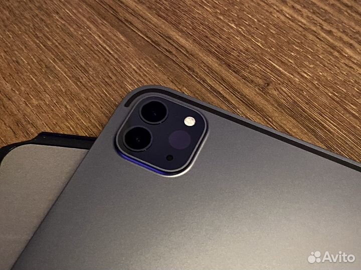 iPad Pro 11 2021 M1 128Gb/Wi-Fi идеал/чехол