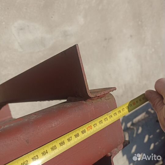 Полки стеллажи металлические