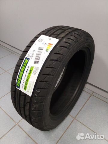 Evergreen EU728 205/50 R17 93W