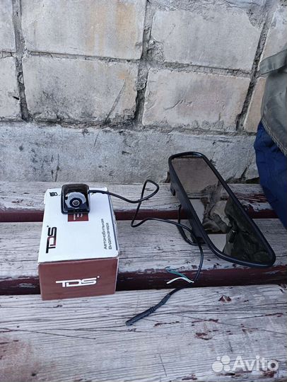 Зеркало с манитором5д+ камера, есть новое 1700