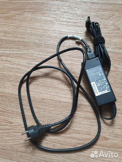 Блок питания HP 19v 4.7A