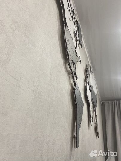 Карта мира из дерева