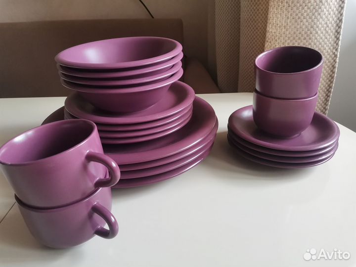 Набор столовой посуды на 4 персоны