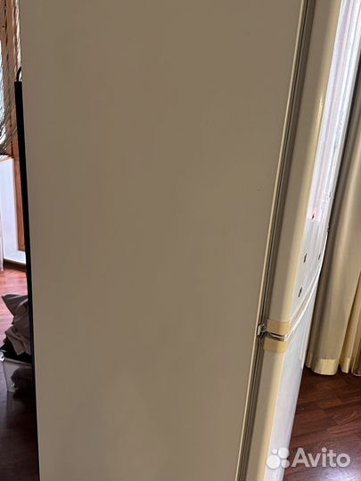 Продам холодильник Стинол Stinol