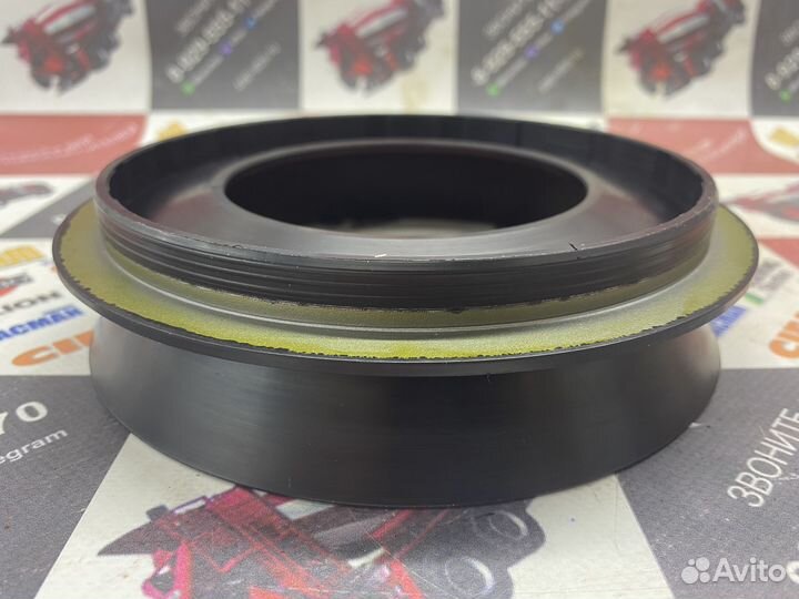 Манжета планетарного редуктора 110х160х13/49