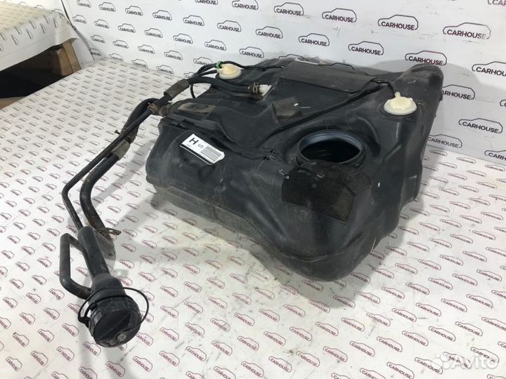 Топливный бак (бензобак) Mazda 3 BK седан 1.6 Z6