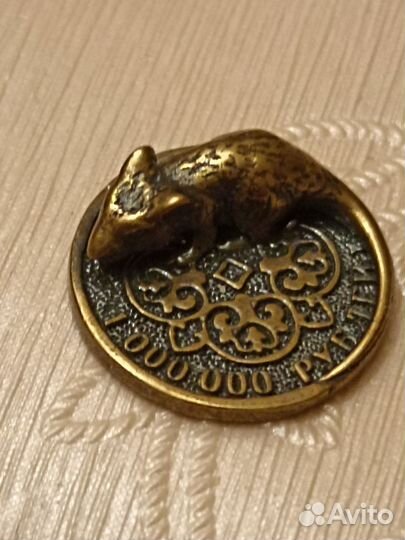 Монета. Денежная мышь. Талисман