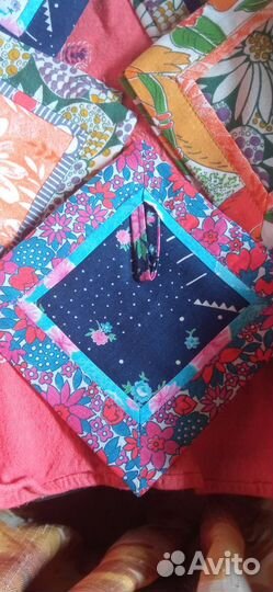 Прихватки и баба на чайник