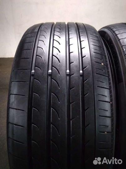 Yokohama BluEarth RV-02 245/40 R20 99W