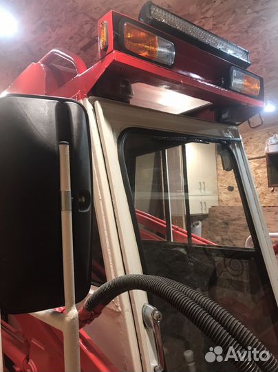 Мини-погрузчик Уралвагонзавод ПУМ-500, 2006