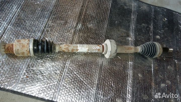 Рено Логан 2 привод передний правый