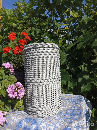 Кашпо для цветов(напольное и подвесное)