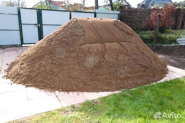 Песок строительный в наличии с доставкой