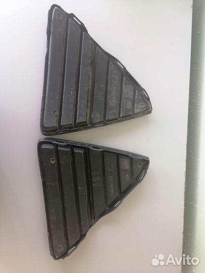 Решетка в бампер Ford Focus