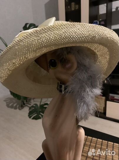 Шляпка женская