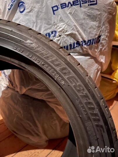 Bridgestone Turanza Serenity 275/40 R20 и 315/35 R20