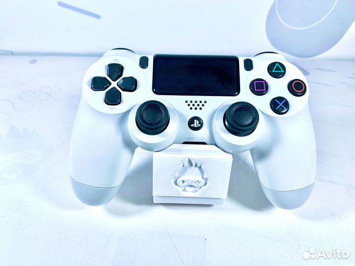 PlayStation 4 Slim 1000Gb Белая б/у гарантия 3мес