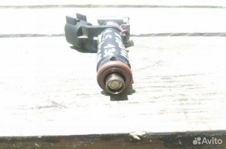 Форсунка топливная Chevrolet Cobalt седан 1.5 2013