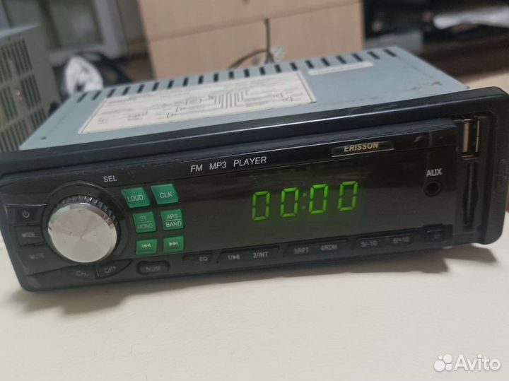 Магнитола 1 din aux Erisson RU-1070