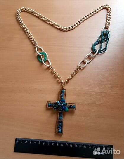 Стильное колье