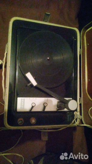 Проигрыватель СССР