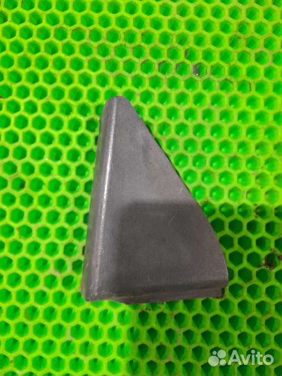 Пластик двери задний правый лада ваз 2110 LADA