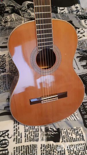 Кл. Гитара, Франция, Массив Кедра. Crusader