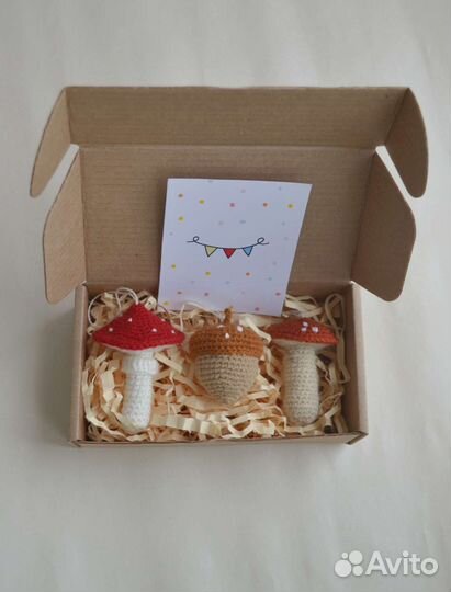 Ёлочные игрушки, элементы гирлянды