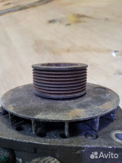 Продам генератор на сканию