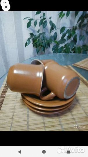 Кофейнве кружки и Ваза керамическая