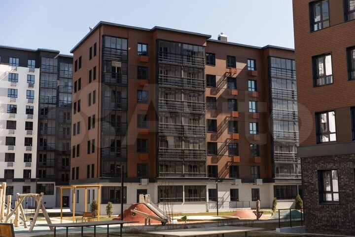 2-к. квартира, 60 м², 8/10 эт.