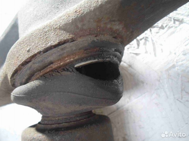 Амортизатор передний L Mercedes CL W215 a215320051