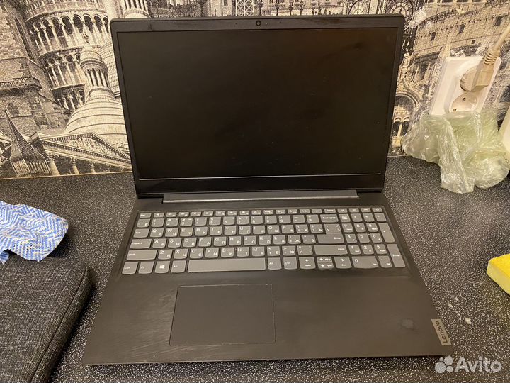 Lenovo