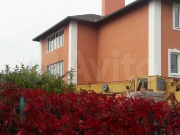 2-к. квартира, 62 м², 2/3 эт.