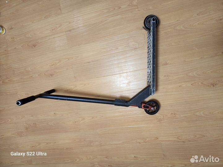 Продам самокат tilt