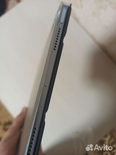 Apple iPad Air 2020 Wi-Fi 64 гб + Apple Pencil