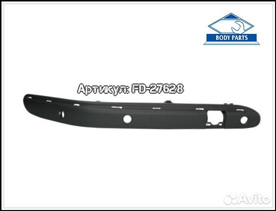 Молдинг переднего бампера Mercedes W203 правый