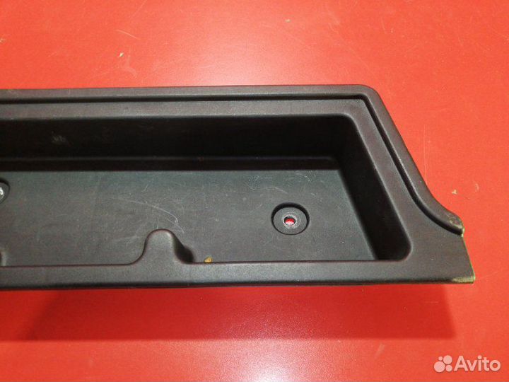 Ящик в багажник задний левый Toyota Corolla